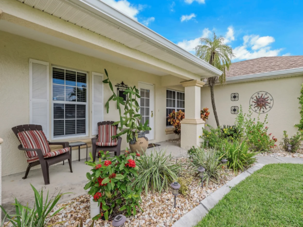 Waterfront Retreat in Northeast Cape Coral Three Bedroom with Private Pool